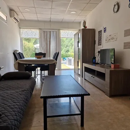 Apartman Family Vacation Casita Lloret de Mar